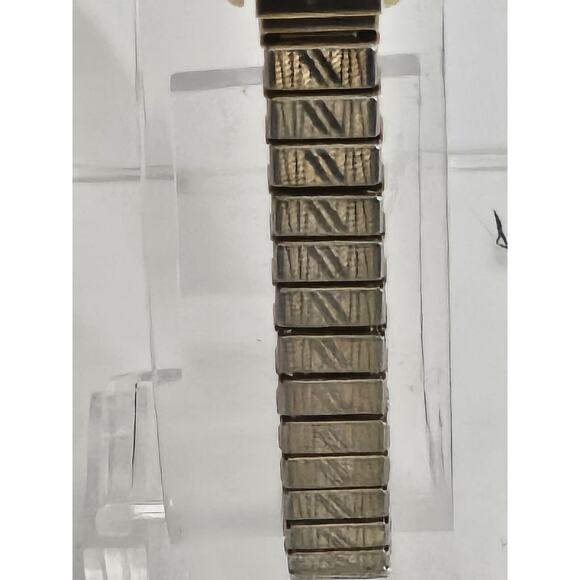 Vintage Technos Ladies Swiss 17 Jewels Manual Wind Incabloc Antimagnetic Runs - Picture 7 of 8